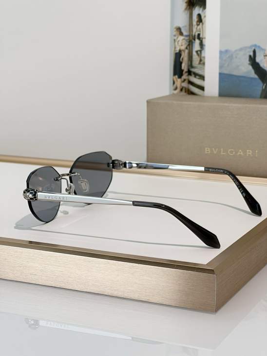 Picture of Bvlgari Sunglasses _SKUfw79279536fw